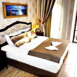 taksim-house-hotel.istanbul-turkeyhotels.com/